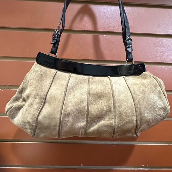 Salvatore Ferragamo Black and Brown Signature Design - Picture 4 of 9